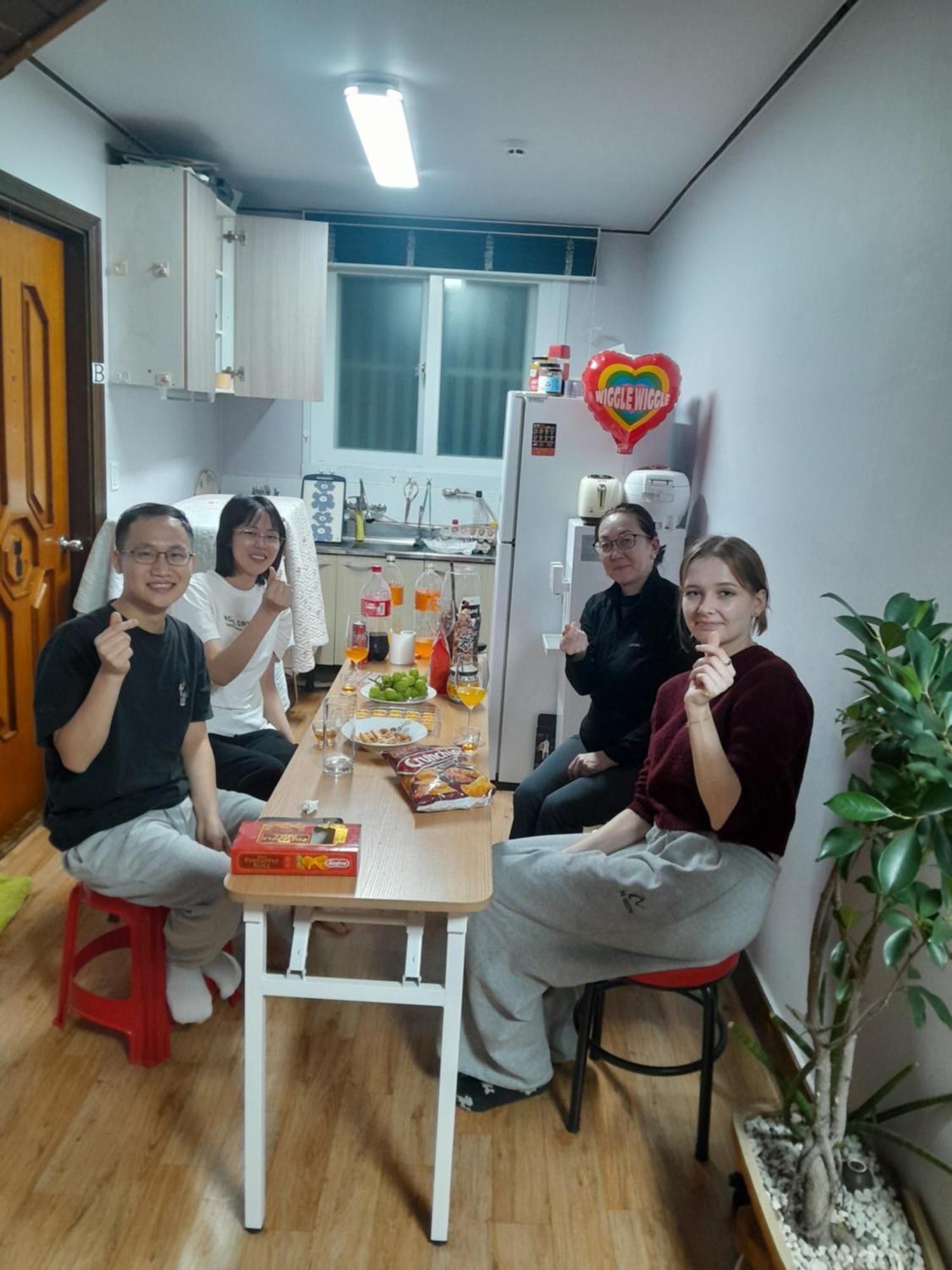 Disco Pangpang Guesthouse Incheon Oda fotoğraf